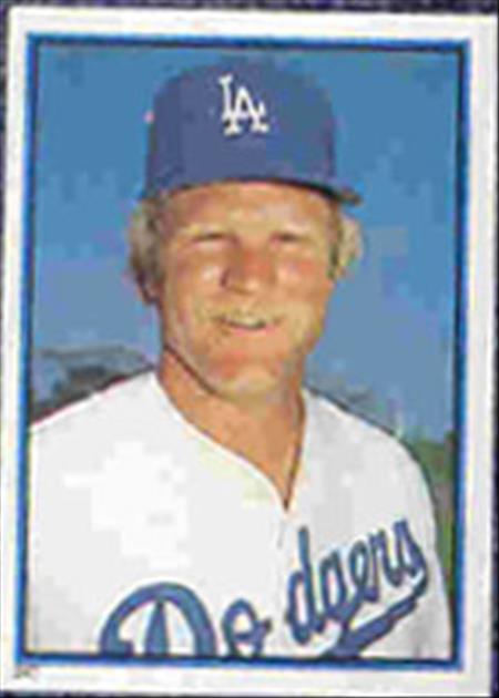 1983 Topps Baseball Stickers     247     Jerry Reuss